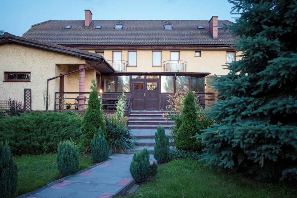 Dom Goscinny Pod Gora Хелмно Экстерьер фото